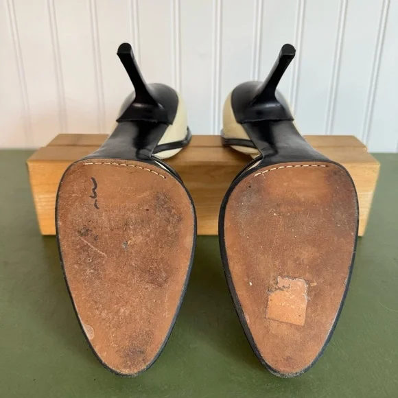 Narcisso Rodriguez Two Tone Closed Toe Heels in Cream & Black Leather *Italy* - Picture 8 of 9